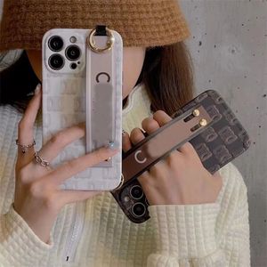 IPhone 14 13 12 11 Xr Promax Phone Case Designers Luxurys IPhone 14 Mobile Phone Case Ultra Wristband Mobiles Phoness Bracket Anti Collision