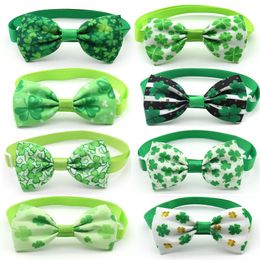 Irish Festival Pet Bow Tie à la fête de la Saint