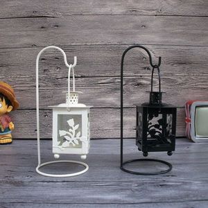 Iron European Style Candlestick Creatieve Bloem Kaars Houder Kaars Stand Licht Houder Home Accessoires Candle Lantern