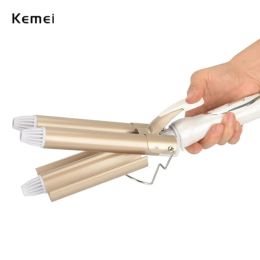 Planchas Kemei rizador de pelo profesional, rizador de pelo eléctrico de cerámica de Triple barril, herramientas de peinado, rizador de pelo 35D