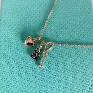 Ism Classic S Sterling Sier Cupido Arrow Love Ketting Vrouwelijke minderheid Temperament Sleutel Sleutelbeenketting Eenvoudige hanger