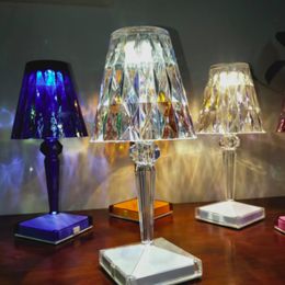 Design italien acrylique kartell pas de table de batterie lampe LED LED NIGHT TOUCH USB BRILLANT FLOWER LAMPS ROOM DÉCOR DE L'HOTEUR 337G