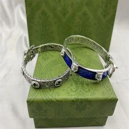 Design italien Thai argent 925 tête de tigre en relief Bracelet en émail bleu lettres de haute qualité mode pour hommes et femmes bra306L