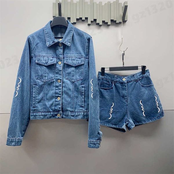 Designer italien deux pièces ensemble costume pour femme 23ss patch découpé veste en jean brodée et logo brodé short en jean costumes luxe rue femmes vêtements