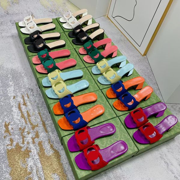 Diseñador italiano Mujeres que entrelazan zapatillas de cuero hueco Sandalias huecas huecas Sandalias de piel de ternera Zapatos de la marca sexy de tacón plano Sandalia Mujeres de moda Beach