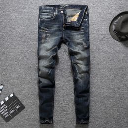 Italiaanse modeontwerper mannen jeans hoge kwaliteit klassieke merk jeans mannen slanke fit donkere kleur gescheurde homme biker