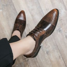 Chaussures en cuir de luxe clair italien noir