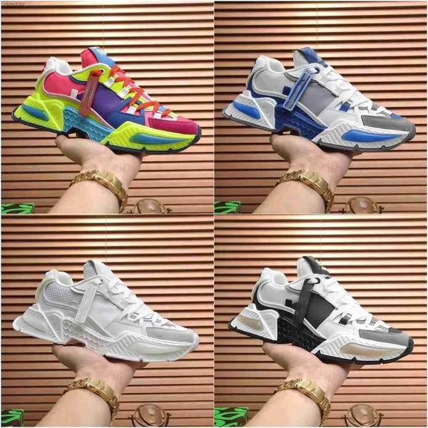 Italien Luxury Designer conçu Couple de petites chaussures blanches 2023 Nouvelles chaussures de randonnée pour hommes chaussures de formation de sports décontractées pour femmes chaussures de course à lacets à lacets