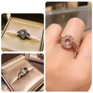 Anello di marca di moda di lusso italiano anelli di diamanti da sposa anelli di promessa classici per coppie anelli di fidanzamento vintage 6 7 8 9 10 crys336B