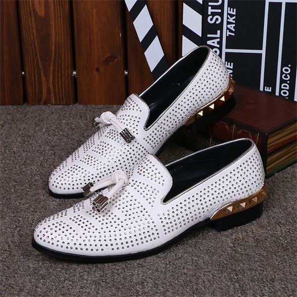 Zapatos italianos hombres cuero genuino resbalón plano en mocasines blanco cristal bling vestido zapatos de boda zapatos hombre Y200420 GAI GAI GAI