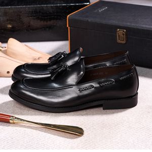 Italiaanse stijl heren loafers kwastje echt rundleer comfortabele instapper bruiloft kantoorkleding schoenen voor heren casual schoenen
