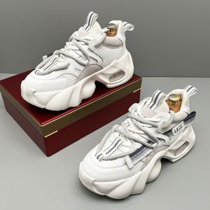 Italië klassieke trouwjurkfeestschoenen mode mesh ademende witte vulcanise sport casual sneakers rond teen luchtkussen zakelijke vrije tijd wandelende loafers d83