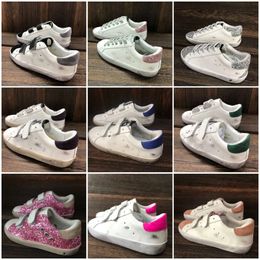Italie Deluxe Baby Boy Girl Sneakers Super Ball Star Shoes Sequin Classic White Leather D Golden Golden Goos Goode Goosse Goosee Goose's Goldenstar GoosesNeakers Mxah