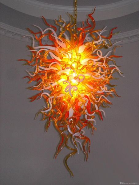Italie Design Bright Orange Art Chandelier Lampes Decor Decor Ampoules LED Bouche Bouche en verre soufflé Pendentif Chaîne de chaîne
