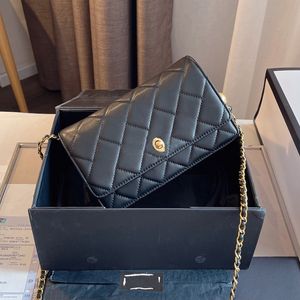 Italië Designer Bag Luxury Purse P -merk Schoudertassen Lederen handtas Vrouw Crossbody Messager Cosmetische portemonnees Wallet By Brand 004