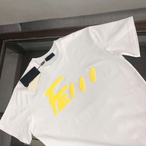 Italie Fen Mens Designer T-shirt Vêtements pour femmes Exclusive d'été Feeddi T-shirt Goth Goth Sleeve Haikyuu Brand Fenndi T-shirt 797