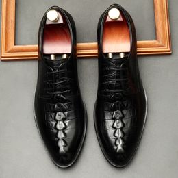 Italie hommes affaires en cuir véritable chaussures mode mariage oxfords à lacets bout pointu noir Crocodile motif Brogues chaussures habillées