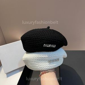 Italia Miui Miui Top Diseñadores de lujo Sombreros Boinas Sombrero de cubo Gorro Primavera Otoño Resort Nueva era Gorra Gorro Gorro Sombrero de diseñador Gorro informal Gorra de béisbol Polo