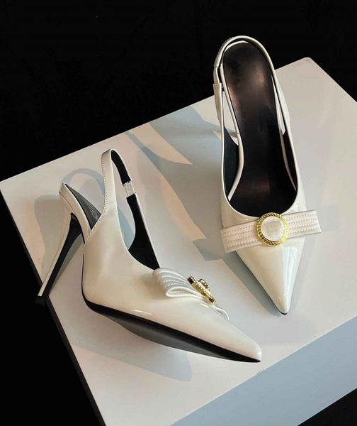 Italie Summer Femmes Gianni Ribbon Slingback Sandals Chaussures en cuir breveté Medusa arc pointu Pête de mariage Dame Pumps EU35-42