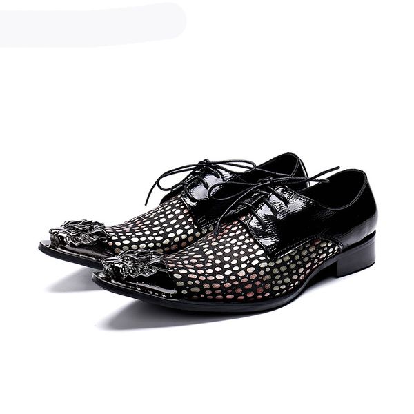 Italie Type chaussures en cuir formelles hommes pointe en métal pointu robe en cuir Oxford chaussures d'affaires hommes à lacets chaussures de fête homme