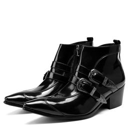 Italië Type Mannen Laarzen Botas Hombre Pointed Black Leather Enkellaarzen Mannen Zapatos de Hombre gespen Business Boots Men