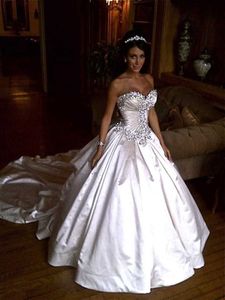 Ivory Bling Pnina Tornai Robes de mariée 2022 Robes de bal chérie Crystal Sparkly Cathedral Long Train Brides Bridal Bridal