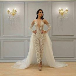 Ivory Champagne bruiloft jumpsuit met afneembare trein 2022 illusie lange mouw pure nek Arabische bruid jurk met broek pak