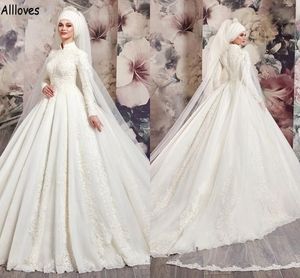 Ivory High Collar Muslim Dubai Ball Gown Wedding Dresses With Long Sleeves Lace Appliques Beaded Church Bridal Gowns Court Train Plus Size Vestidos De Novia CL1435