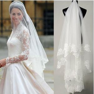 2015 Princesse Kate Voiles De Mariée Pas Cher Dentelle Voile De Mariage En Stock Livraison Gratuite Accessoires De Mariage Voile De Mariée Longueur Du Bout Des Doigts Sur Mesure