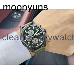 Iwcity Designer Men Watch Pilot Wrists mécaniques 4MW8 Chronographe de mouvement automatique de haute qualité Uhr Montre Prx Luxe avec boîte