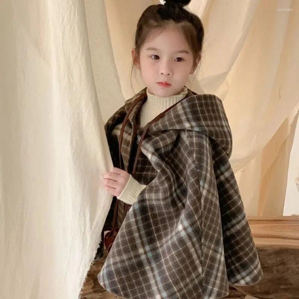 Vestes 2023 Cape pour enfants hiver filles coréennes laine Plaid à capuche Cape manteau enfants fille polyvalent double face vêtements d'extérieur en laine