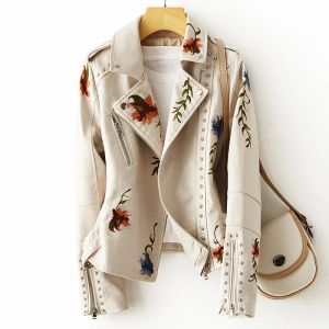 Chaquetas 2023 para mujer, chaqueta de cuero finas de imitación con remaches bordados y estampado Floral Retro, abrigo corto con cuello vuelto, prendas de vestir Punk negras de PU