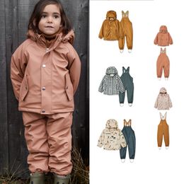 Chaquetas 23 estilo europeo y americano otoño bebé niño cortavientos chaqueta a prueba de viento hombre mujer Storm Set 230731