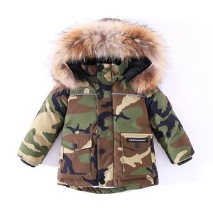 Jackets 30 graden kinderen S Winterkleding Camouflage Dikke down jas voor kleine jongens Warm Rode jas meisjes 2 8t 231213