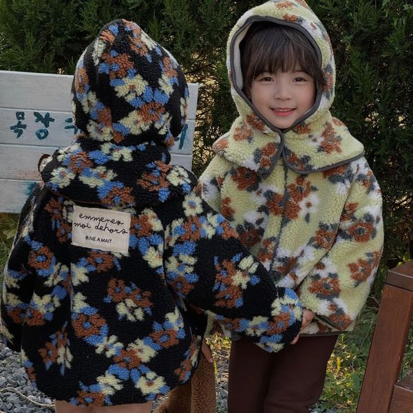 Chaquetas Otoño Invierno Niño Niña Niños Estampado de flores Más Terciopelo Abrigo grueso Bebé Lana Cálida Moda Manga larga Tops Niño Chaqueta casual 231207