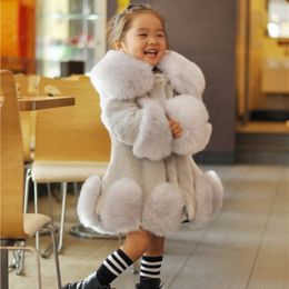 Jassen Baby Kinderkleding Meisjes Jas 2023 Winter Mode Effen Faux Nertsen Bontjas voor Tienermeisje Zachte Warme Kinderkleding 231109