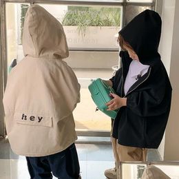 Jackets Capaz de moda CAPA MODIA BIÑOS Estilo coreano Impreso Autumno y letra Spring Girls Trench Caplaed Children Clothing Zipper Drop d Otsj8