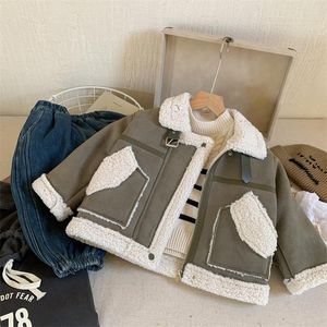 Jassen Kinderkleding 2023 Herfst Winter Jongens Koreaanse Stijl Bont Fluwelen Warme Modieuze Casual Eenvoudige Kinderjasje