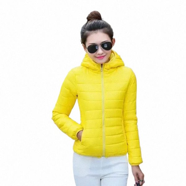 Vestes pour femmes matelassées rembourrées légères Puffer femme manteau à capuche court jaune épais rembourrage plume recadrée mignon moderne chaud k1he #