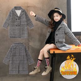 Vestes Filles manteau d'hiver veste en laine épaisse pour les filles mode Plaid enfants vêtements d'extérieur automne angleterre vêtements adolescents pour les écolières 231018