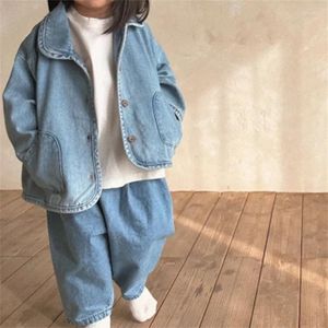 Chaquetas INS para niños y niñas, abrigo de moda de otoño, chaqueta vaquera informal de estilo coreano con bolsillo con solapa