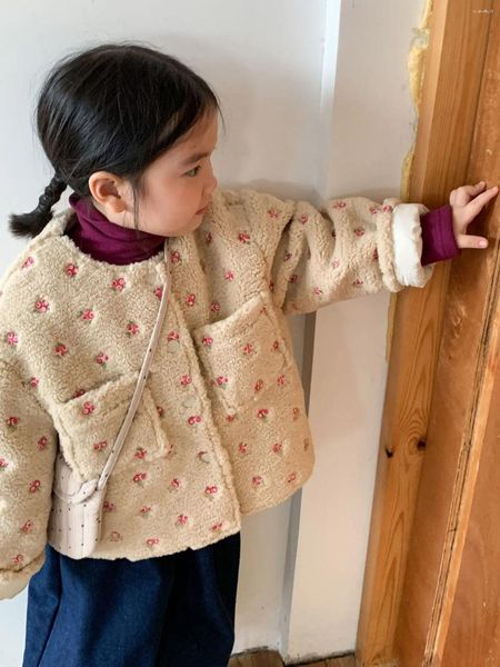 Chaquetas para niños, ropa para niñas, abrigo de invierno coreano para bebé, chaqueta gruesa y cálida con bordado para niños de 1 a 7 años, ropa de abrigo de moda 2023