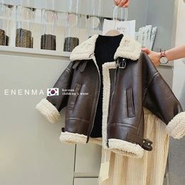 Jassen Koreaanse Versie Winterjassen 2023 Bovenkleding Meisjes Warme Fleece Jas Baby Voor Herfst Kinderkleding TY88 231215