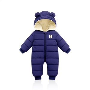 Vestes salopette vêtements de bébé hiver plus velours né infantile garçons filles chaud épais combinaison à capuche tenues manteau de neige enfants barboteuse 231214