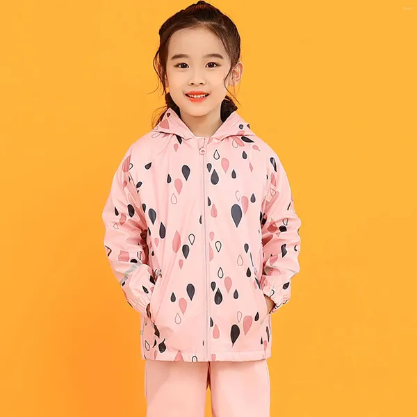 Chaquetas Chaqueta impermeable con estampado de dibujos animados con capucha para niños y niñas con cremallera y rayas reflectantes con bolsillos