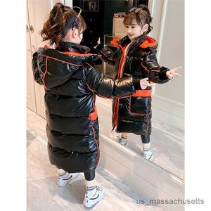 Jackets Winterkinderen Warm Lange lagen Girls Dikke plus jassen Teen Hooded waterdichte parka overjas kinderen bovenkleding R230812