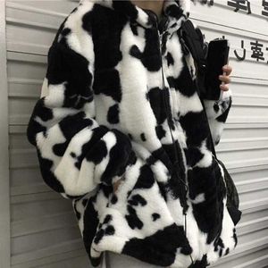 Chaquetas de invierno para mujer, abrigo de lana con pelo peludo, chaqueta de piel sintética con estampado de vaca lechera Harajuku, ropa informal cálida Vintage Hip Hop Y2210