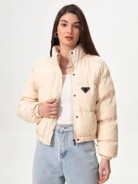 chaquetas para mujer chaqueta de diseñador abrigo de piel para mujer Abrigos hinchados Mangas largas Chaqueta delgada para mujer Abrigo cortavientos Parka corta ropa chaqueta de invierno para mujer