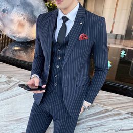 JacketsVestPants Heren Threepiece Suitmale Slim Fit Cotton High Quality Business Blazersman Stripe Groom Dress S5XL 240412