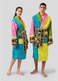 Jacquard Nightgown Vintage Belt Long Robe Dames Multi -seizoenspaar Bathrobe Dikke Nachtjarig multi -kleuren